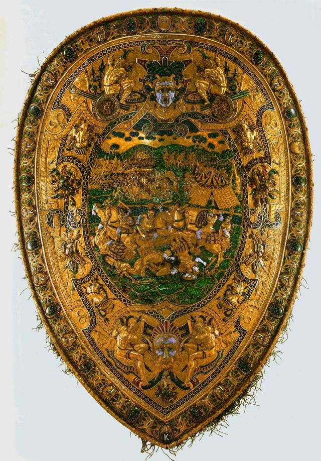 Щит французского короля Карла IX. Железо, золото, цв.эмаль, чеканка